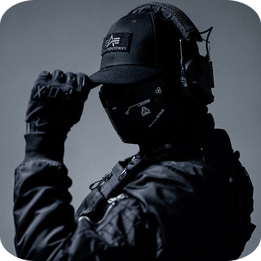 Артист LAZERPUNK — партнёр embers.digital