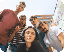 hehehe — артист, который работает с embers.digital